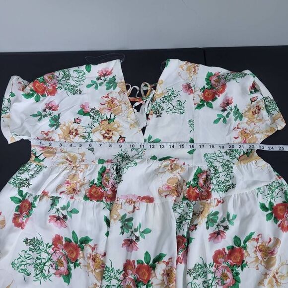Entro Womens Floral Babydoll Top Size Large White Pink V Neck Boho Flowy NWT - Picture 6 of 7